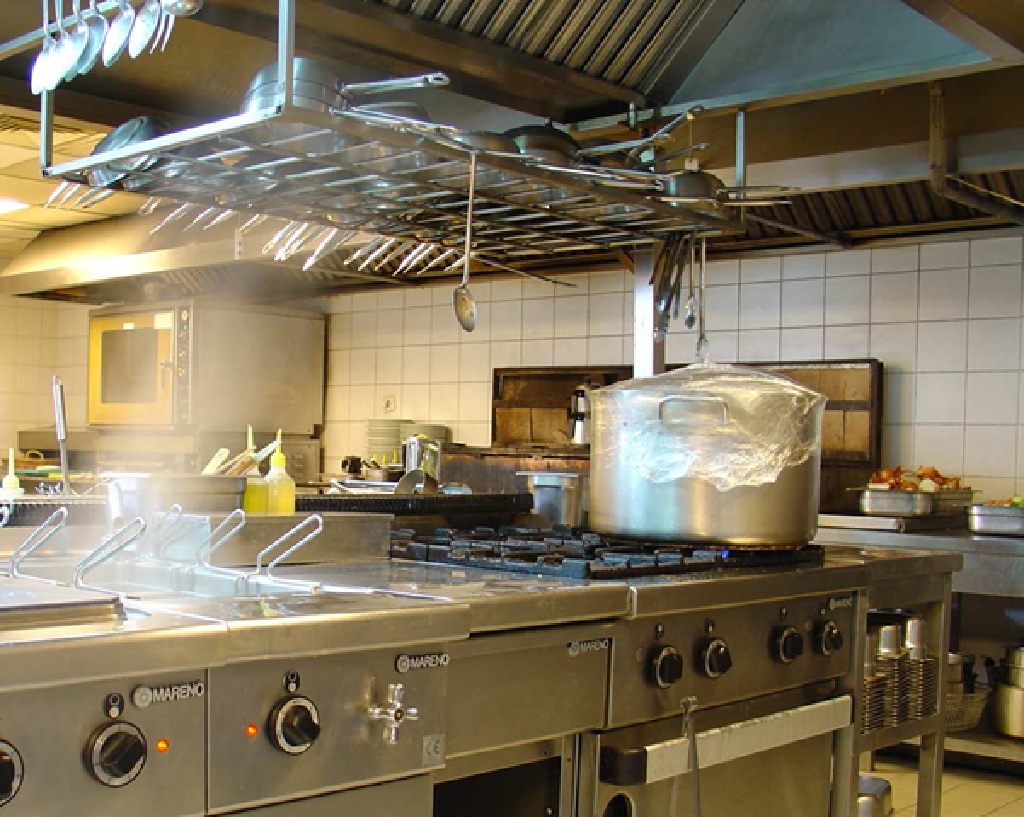 راهنمای خرید تجهیزات آشپزخانه صنعتی دست دوم